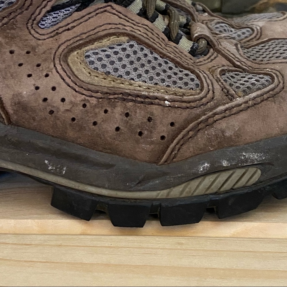 VASQUE • “Breeze GTX” Goretex Leather Hiking Boots - Size 6.5 - Picture 7 of 16